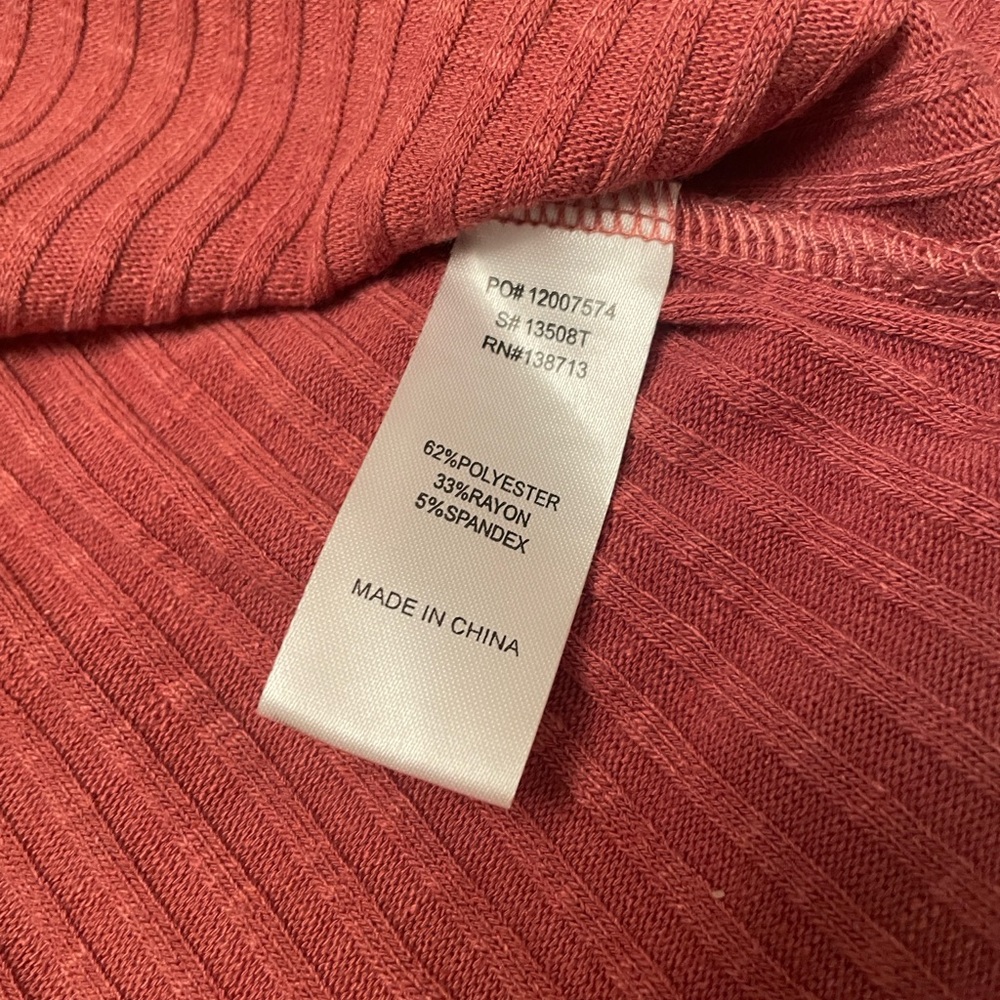 Doe & Rae Small Pullover Ribbed and Ruffled Fall Color Top Excellent Condition - Picture 6 of 11